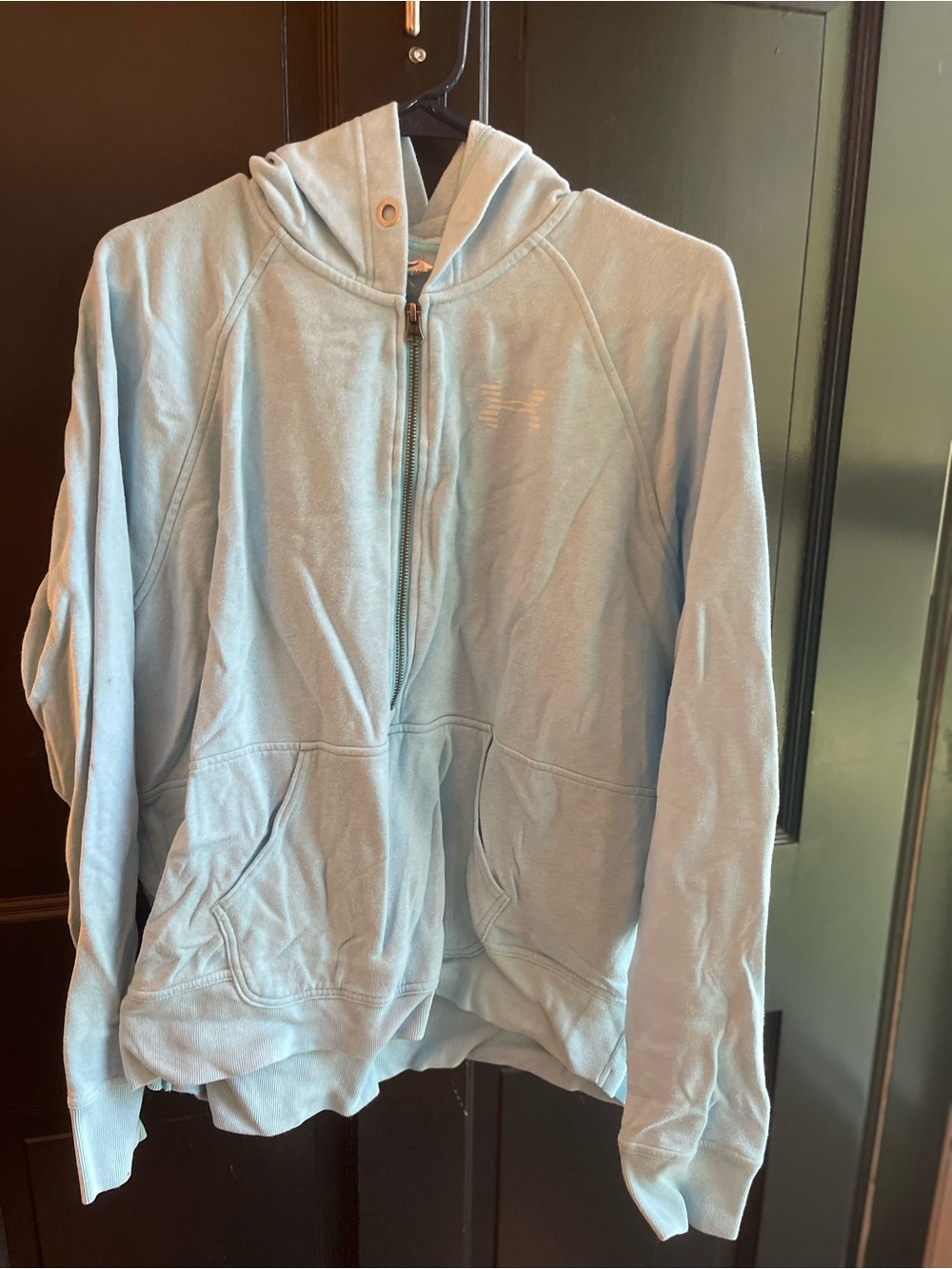 Women’s Under Armour light weight zip hoodie